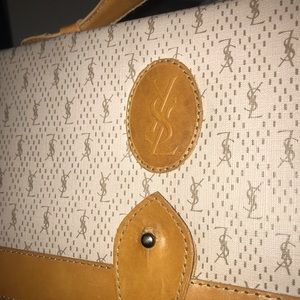 Vintage Yves Saint Laurent Messenger bag
